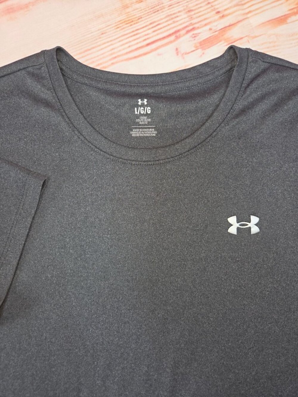 Under Armour Womens Loose Gray Active T-Shirt Large